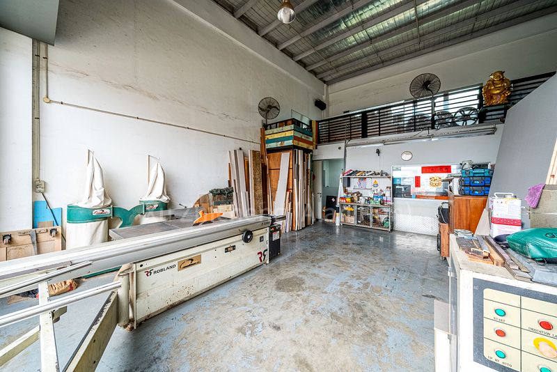 Factory / Workshop (B2) for Sale in Pioneer Point - Image 5