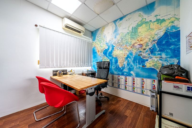 Factory / Workshop (B2) for Sale in Pioneer Point - Image 11