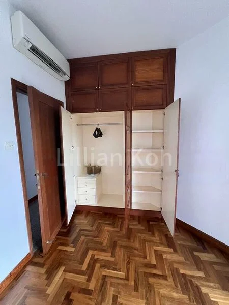 2 Bed Condo for Sale in The Bayshore - Image 4