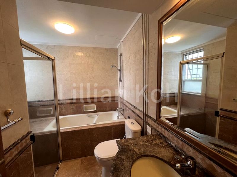 2 Bed Condo for Sale in The Bayshore - Image 8