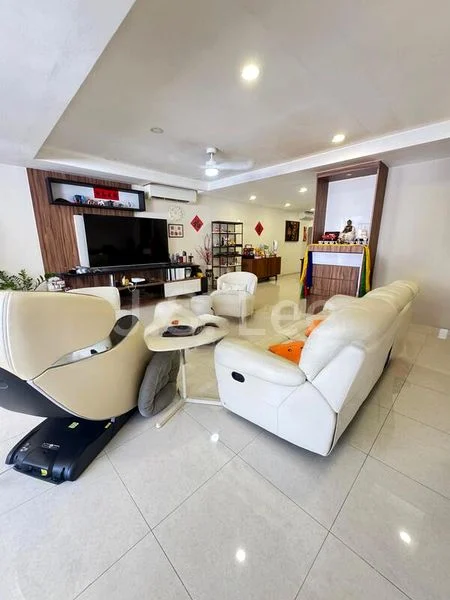 5 Bed Terraced House (Landed) for Sale in  Parc Greenwich - Image 2