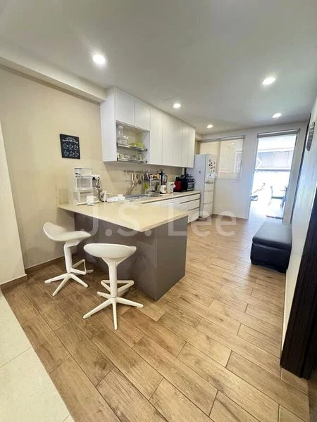 5 Bed Terraced House (Landed) for Sale in  Parc Greenwich - Image 4