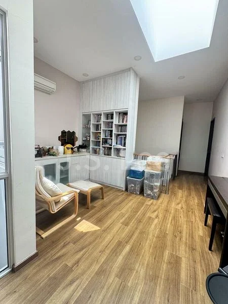 5 Bed Terraced House (Landed) for Sale in  Parc Greenwich - Image 11