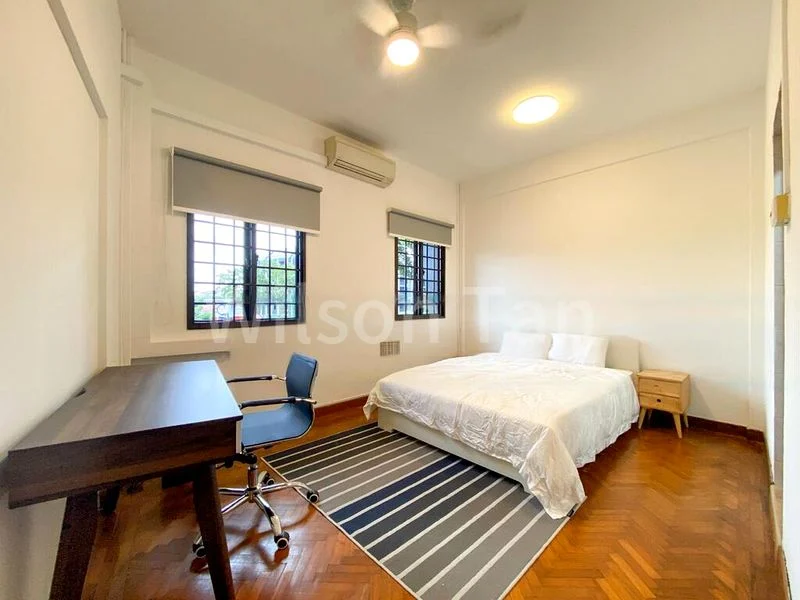 4 Bed Condo for Rent in  Still Mansions - Image 6