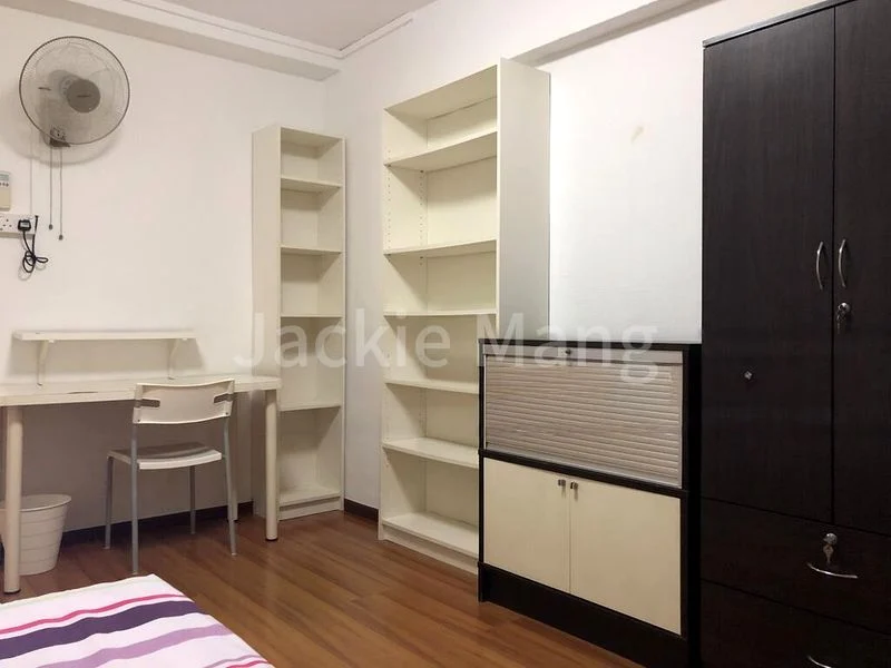 4 Room (4S) HDB for Rent in  49 Hoy Fatt Road - Image 5