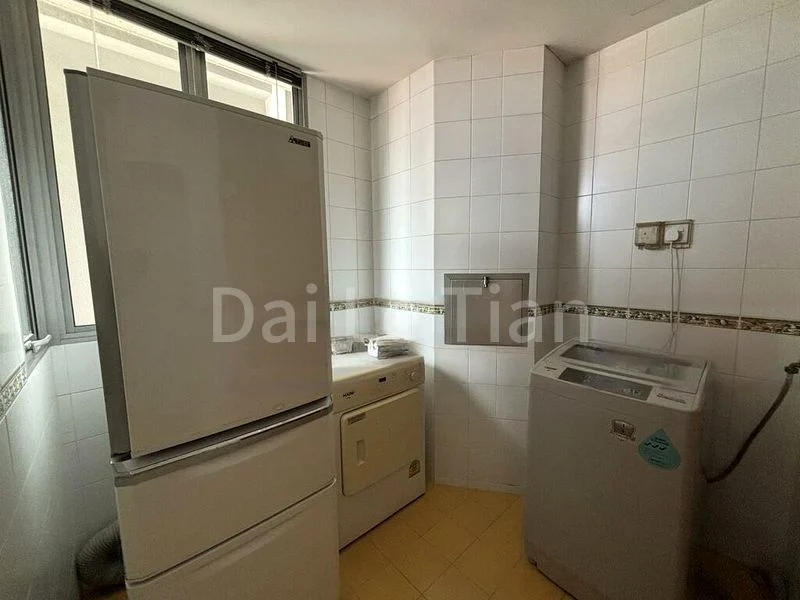 Common Room (Condo) for Rent in  Thomson Euro-Asia - Image 6