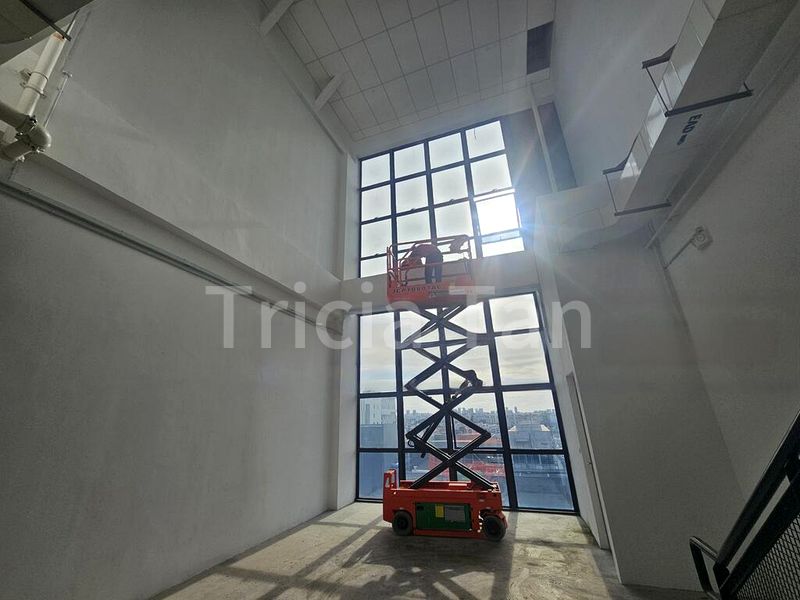 Light Industrial (B1) for Sale: Inspace, 2,500 Sq Ft Industrial Unit on Bilton Way - Image 6