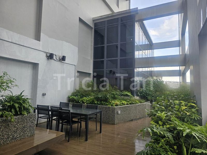 Light Industrial (B1) for Sale: Inspace, 2,500 Sq Ft Industrial Unit on Bilton Way - Image 10