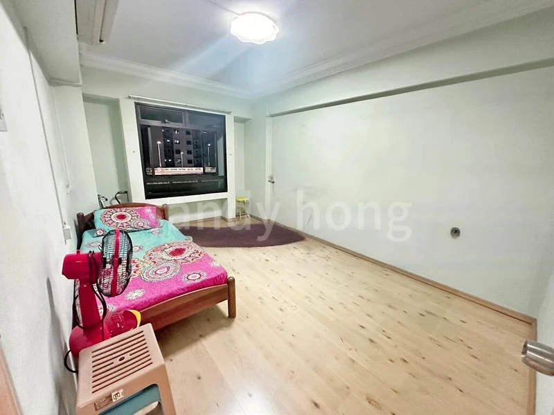 Executive HDB for Sale in 666B Jurong West Street 65 - Image 8