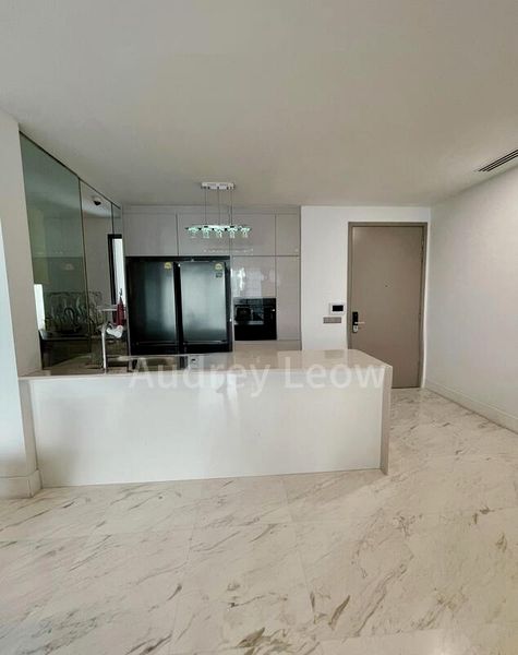 4 Bed Condo for Rent in  Viva - Image 2