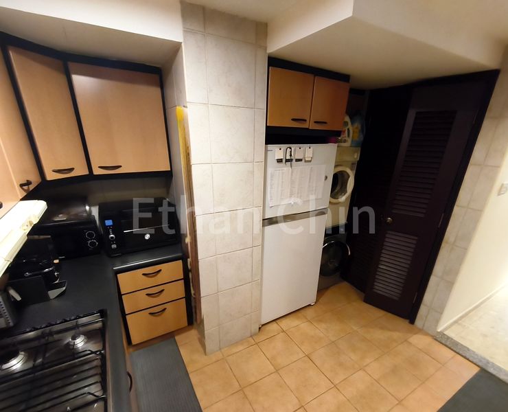 2 Bed Apartment (Condo) for Sale in  UE Square - Image 5