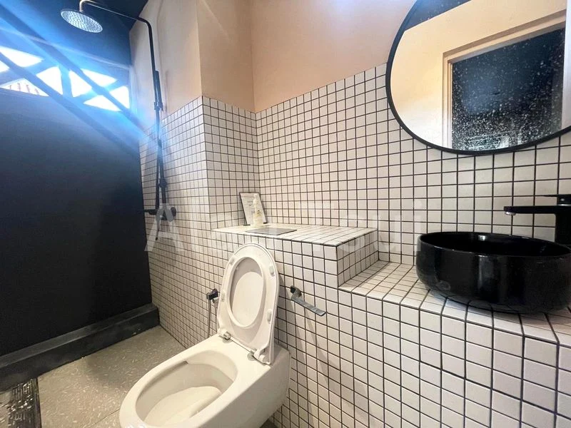 Common Room (Condo) for Rent in  Kreta Ayer Conservation Area - Image 5