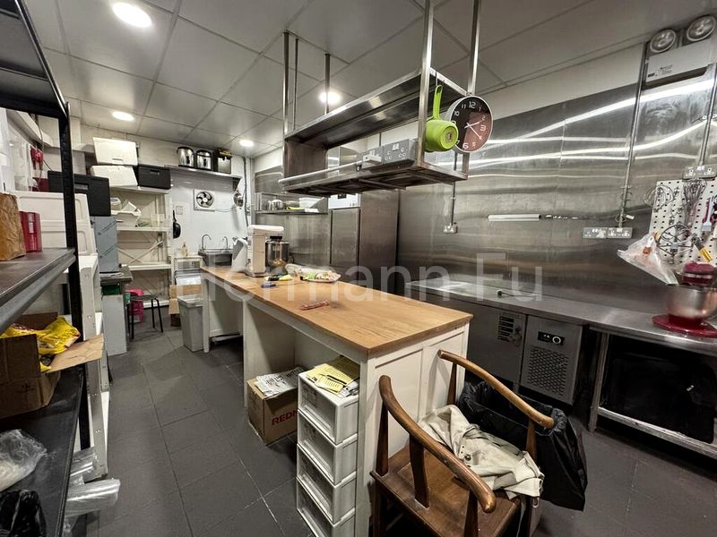 Food & Beverage for Rent: 47 Kampong Bahru - Image 3