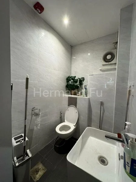 Food & Beverage for Rent: 47 Kampong Bahru - Image 1