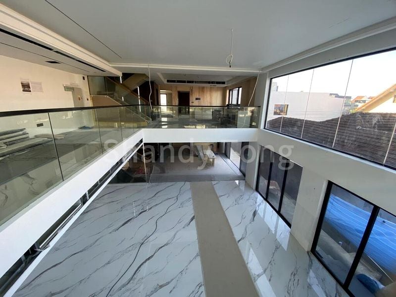 7+1 Bed Semi-Detached House (Landed) for Sale around  Crowhurst Drive - Image 13