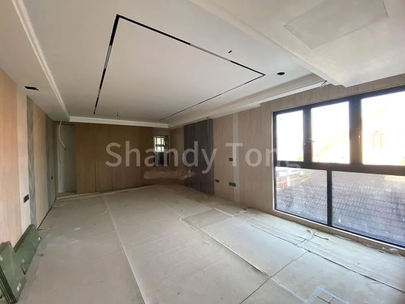 7+1 Bed Semi-Detached House (Landed) for Sale around  Crowhurst Drive - Image 4