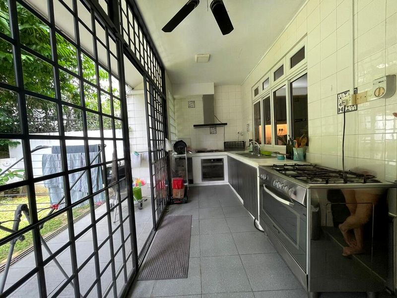5 Bed Bungalow (Landed) for Sale in  Chancery Lane - Image 10