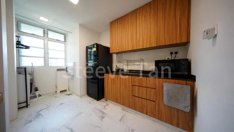 3 Bed Condo for Rent in  Azalea Park Condominium - Image 1