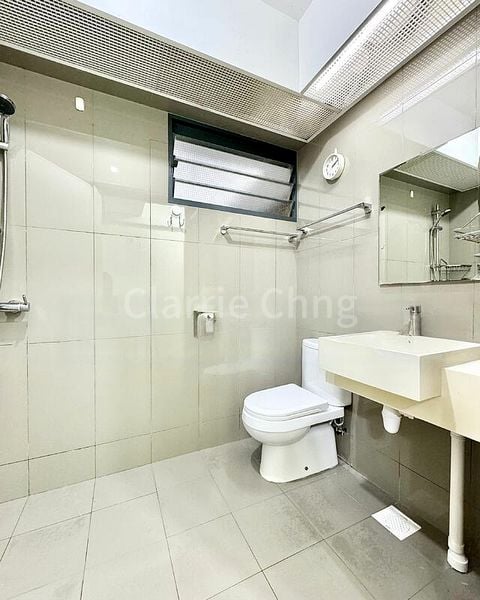 4 Room (4A) HDB for Rent in  310A Punggol Walk - Image 4