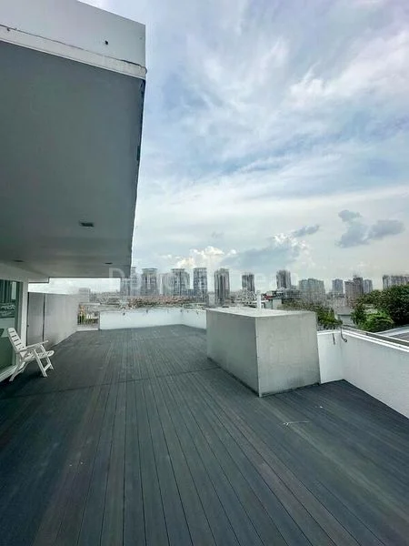 6 Bed Semi-Detached House (Landed) for Sale in  East Coast Hill - Image 9