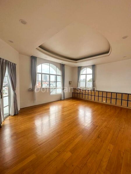 6 Bed Semi-Detached House (Landed) for Sale in  East Coast Hill - Image 12