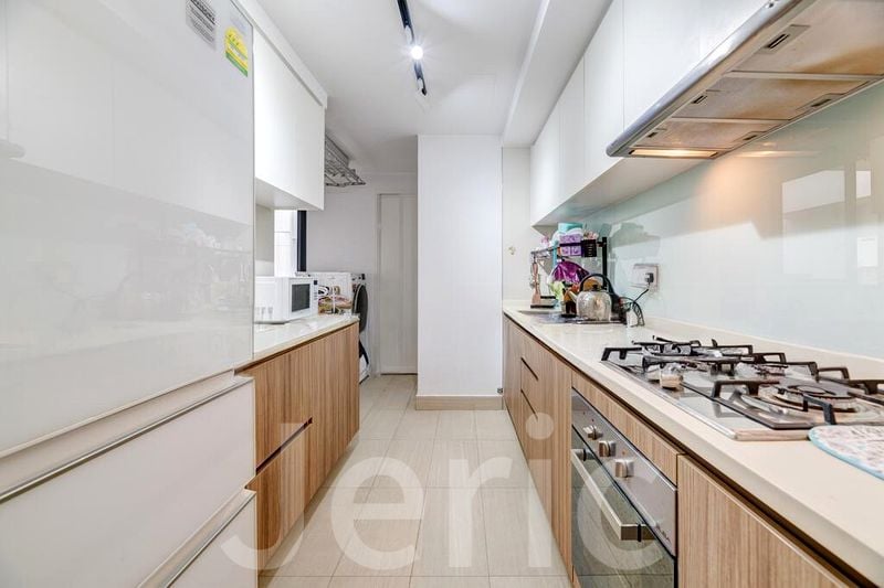 3 Bed Executive Condo for Sale in  Hundred Palms Residences - Image 5