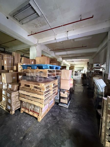 Light Industrial (B1) for Rent: Lian Cheong Industrial Building - Image 5