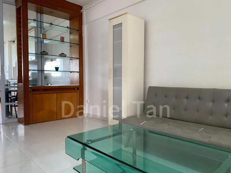 3 Room (3A) HDB for Rent in 403 Sin Ming Avenue - Image 1