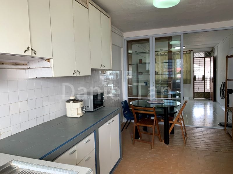 3 Room (3A) HDB for Rent in 403 Sin Ming Avenue - Image 3