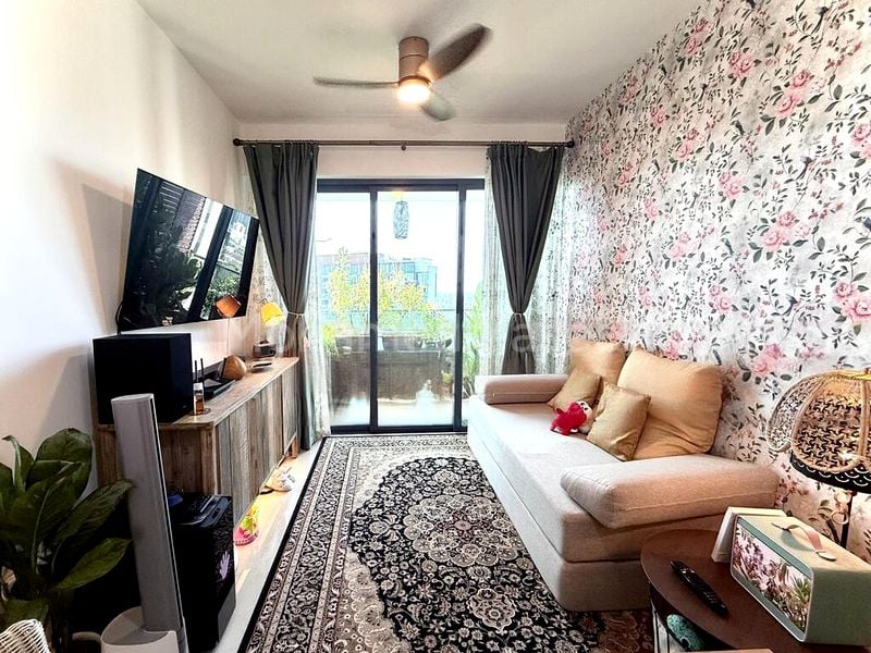 1 Bed Condo for Sale in  Normanton Park - Image 2