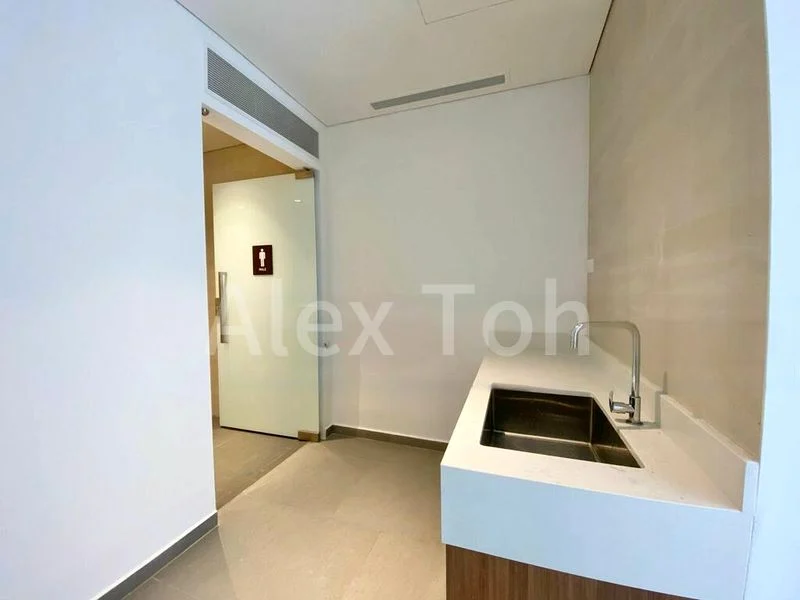 Office for Sale in  Woods Square - Image 4