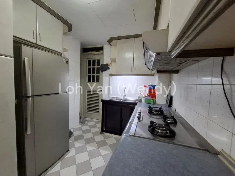 Common Room (Condo) for Rent in  Emerald Park - Image 3