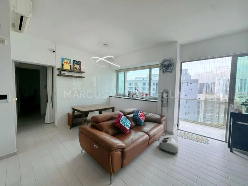 3 Bed Condo for Sale in  Domain 21 - Image 1