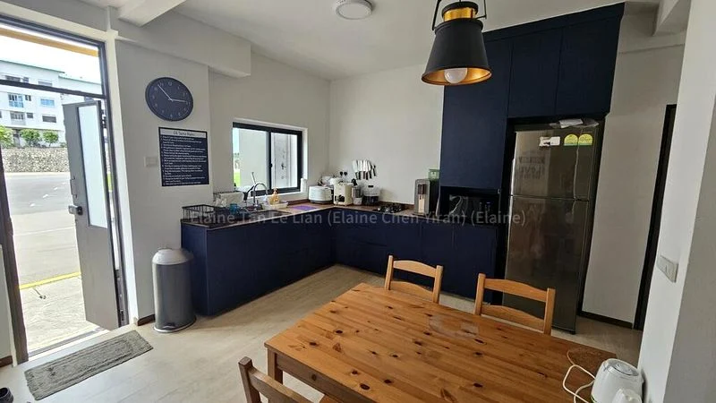 Room (Condo) for Rent in  Cavenagh Gardens - Image 11