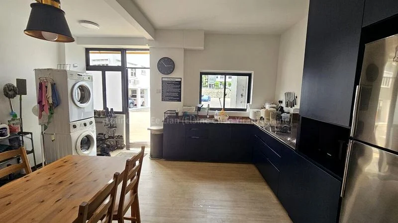 Room (Condo) for Rent in  Cavenagh Gardens - Image 10