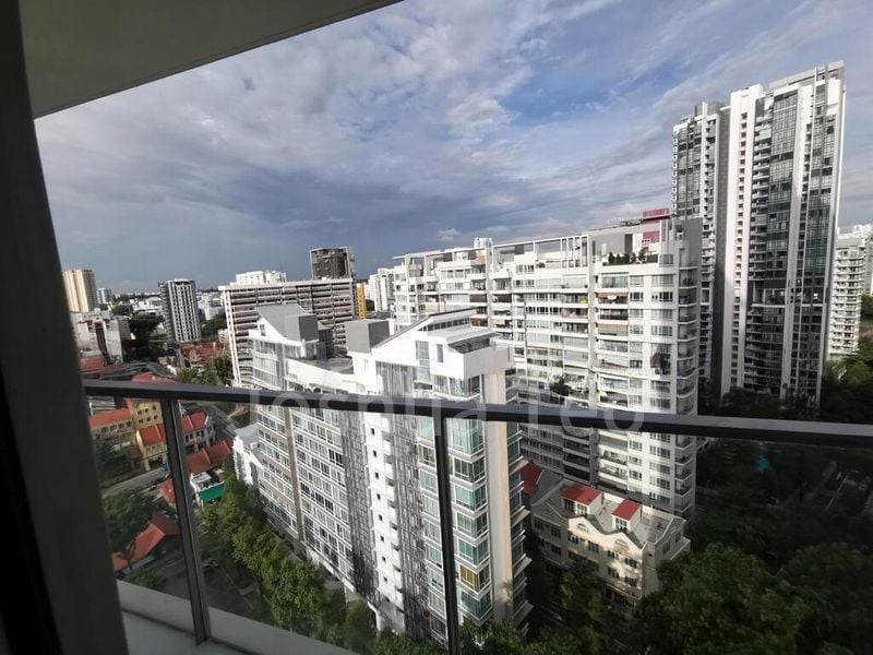 3 Bed Condo for Rent in  Pavilion 11 - Image 1
