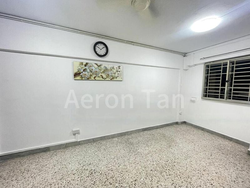 3 Room (3NG) HDB for Rent in  417 Ang Mo Kio Avenue 10 - Image 5