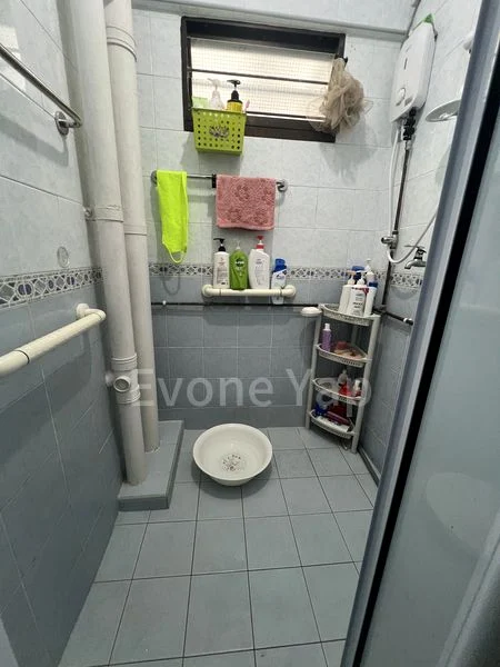 3 Room (3I) HDB for Rent in 124 Lorong 1 Toa Payoh - Image 6