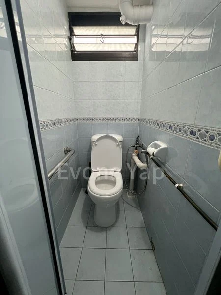 3 Room (3I) HDB for Rent in 124 Lorong 1 Toa Payoh - Image 7