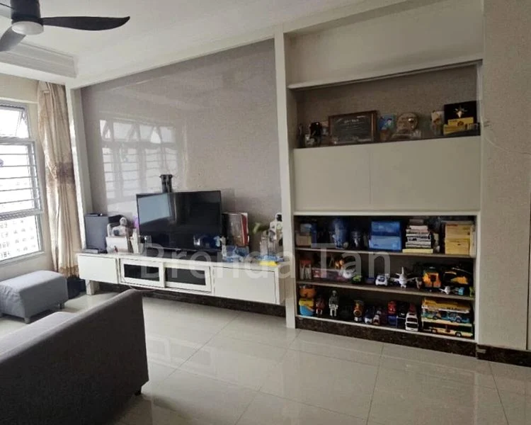 4 Room (4A) HDB for Sale in  121D Canberra Street - Image 1