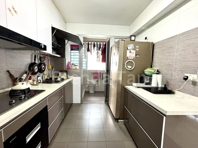 4 Room (4A) HDB for Sale in  121D Canberra Street - Image 7