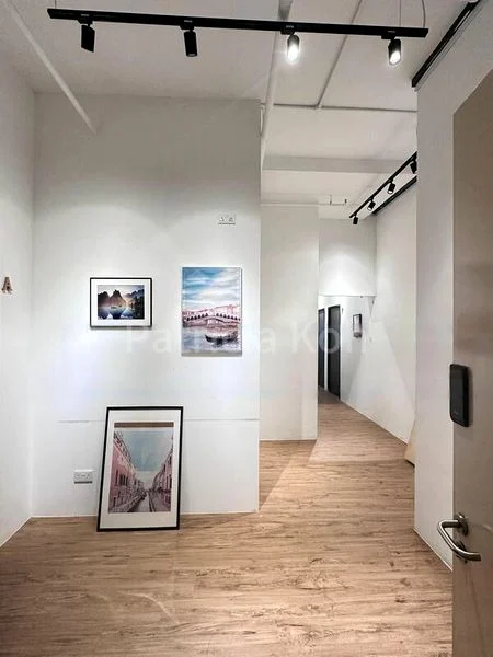 Light Industrial (B1) for Rent: Bizlink Centre - Image 3