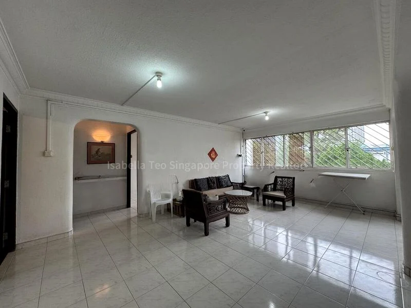 5 Room (5I) HDB for Sale in 54 Lengkok Bahru - Image 11