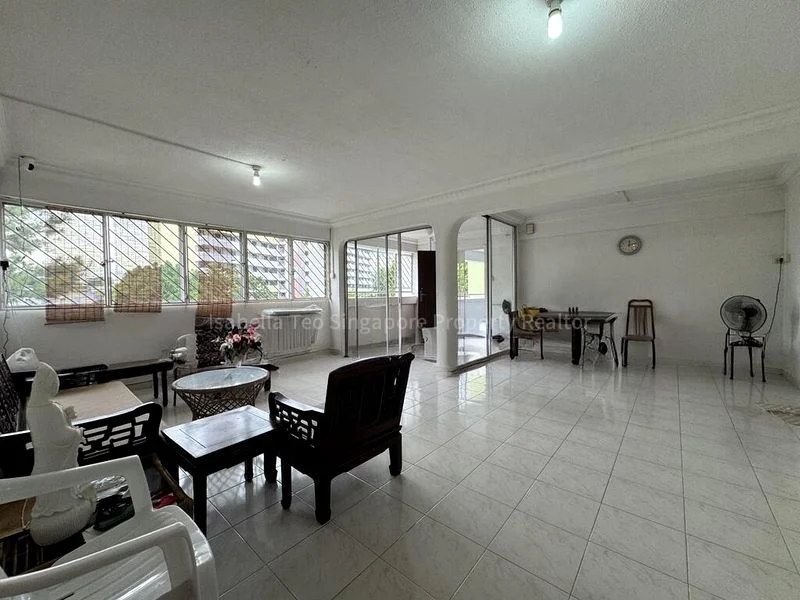 5 Room (5I) HDB for Sale in 54 Lengkok Bahru - Image 12