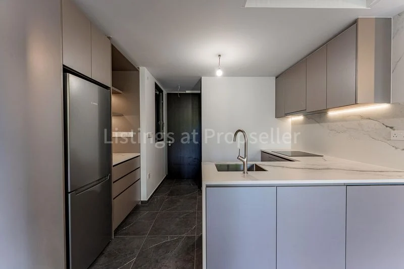 2 Bed Condo for Sale in Liv @ MB - Image 4
