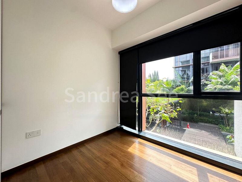 3 Bed Condo for Rent in  Royalgreen - Image 6