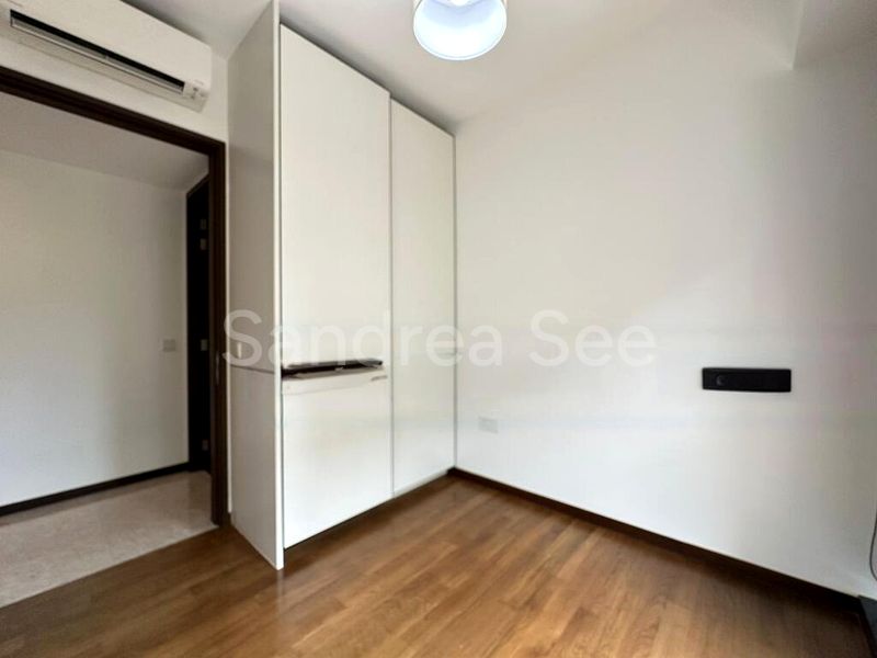 3 Bed Condo for Rent in  Royalgreen - Image 5