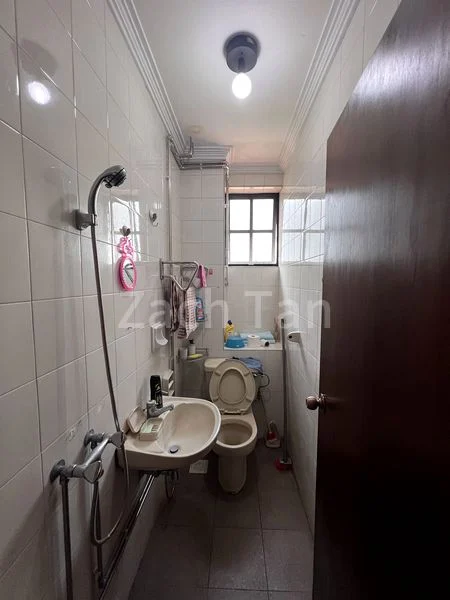 Common Room (Landed) for Rent in Rosedale - Image 4