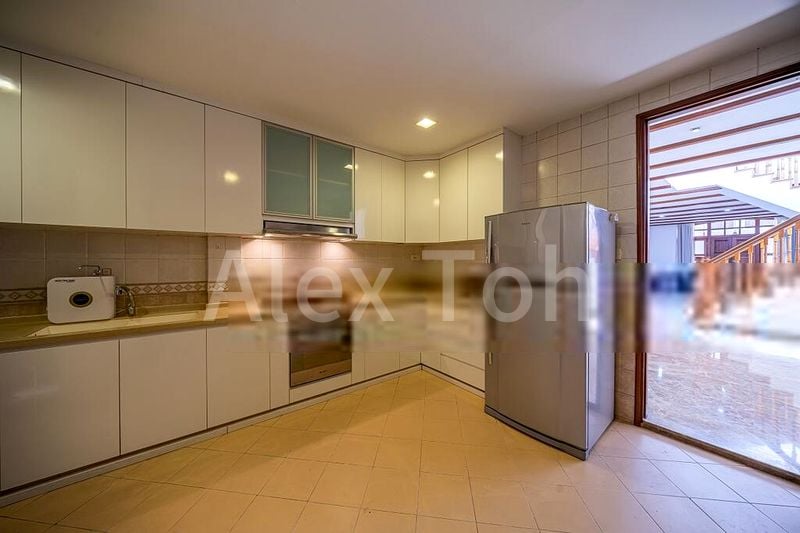 3 Bed Walk-up Apartment (Condo) for Rent in  Orchard Bel Air - Image 10