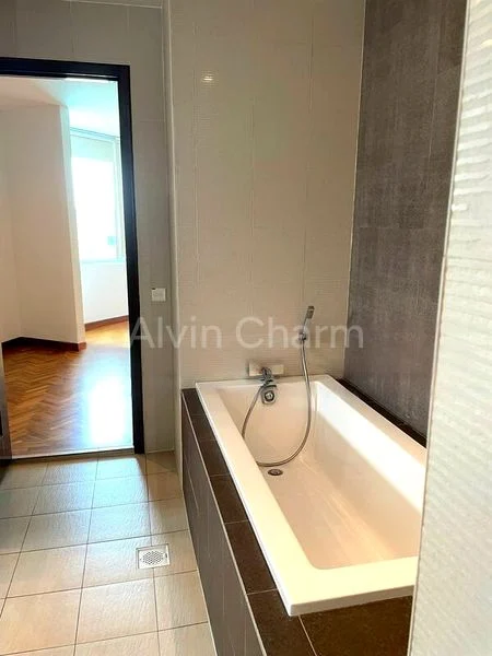 4+1 Bed Bungalow (Landed) for Rent in Second Avenue - Image 16